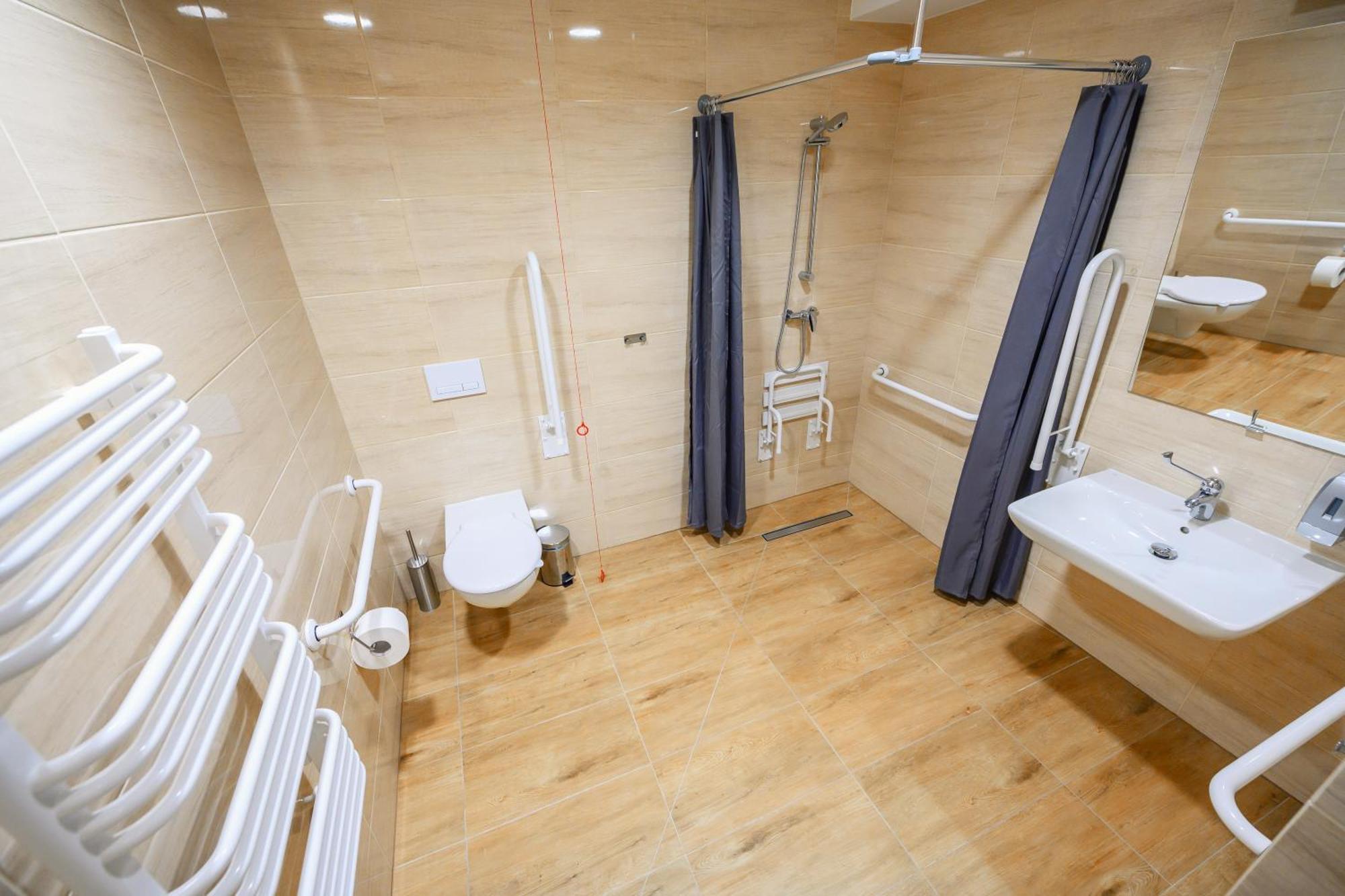 Pokoje Goscinne Modr Karniowice Extérieur photo